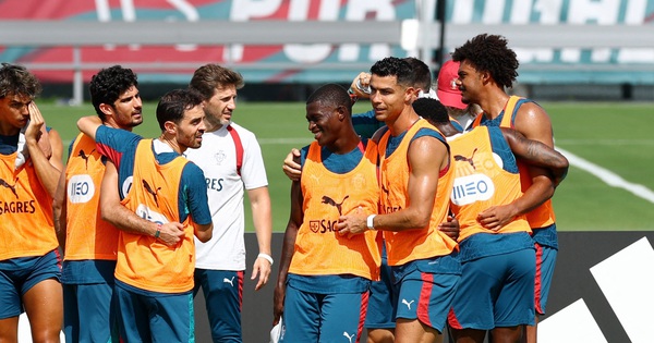 O8 cược thể thao: Joao Felix có thể đá chính giữa tâm bão tranh cãi ở đội tuyển Bồ Đào Nha - hình ảnh - o8play.com O8 cược thể thao: Joao Felix có thể đá chính giữa tâm bão tranh cãi ở đội tuyển Bồ Đào Nha - hình ảnh - o8play.com