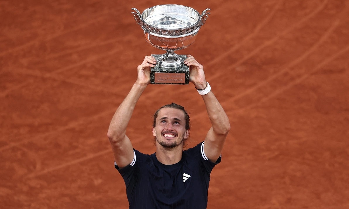 Zverev vô địch Roland Garros 2026: Cú lội ngược dòng lịch sử và cơ hội thưởng lớn cùng App O8 - hình ảnh - o8play.com