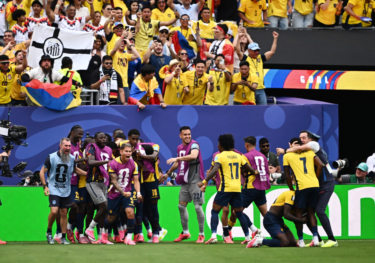 Ecuador quật ngã Đức, lách khe cửa hẹp vào vòng knock-out World Cup 2026 - hình ảnh - o8play.com Ecuador quật ngã Đức, lách khe cửa hẹp vào vòng knock-out World Cup 2026 - hình ảnh - o8play.com