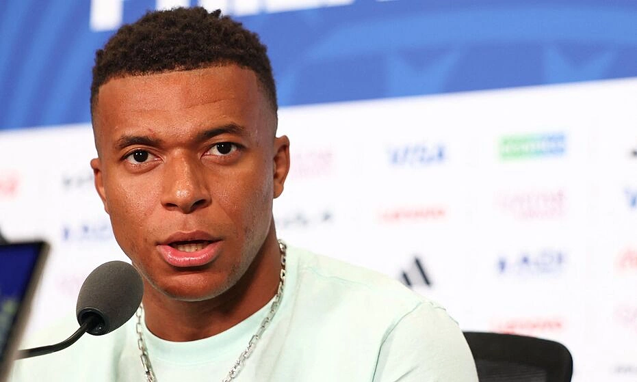 O8 Baccarat và tuyên bố dứt khoát của Mbappe giữa tâm bão Messi – Ronaldo - hình ảnh - o8play.com O8 Baccarat và tuyên bố dứt khoát của Mbappe giữa tâm bão Messi – Ronaldo - hình ảnh - o8play.com