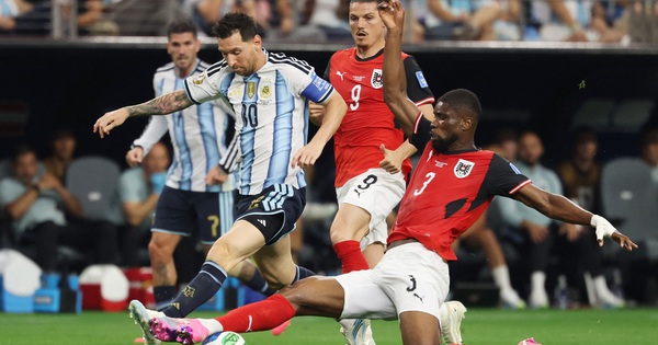 HLV Klopp ‘xin áo’ Mac Allister, ngưỡng mộ Messi: Câu nói khiến fan xúc động - hình ảnh - o8play.com