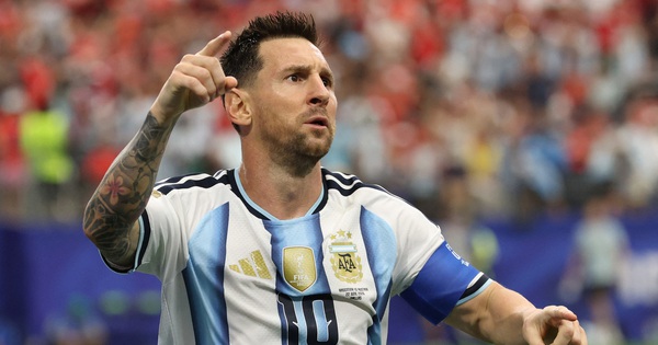 O8 cược thể thao: Messi lập siêu phẩm sau pha đá phạt đền hụt, xô đổ kỷ lục World Cup - hình ảnh - o8play.com O8 cược thể thao: Messi lập siêu phẩm sau pha đá phạt đền hụt, xô đổ kỷ lục World Cup - hình ảnh - o8play.com