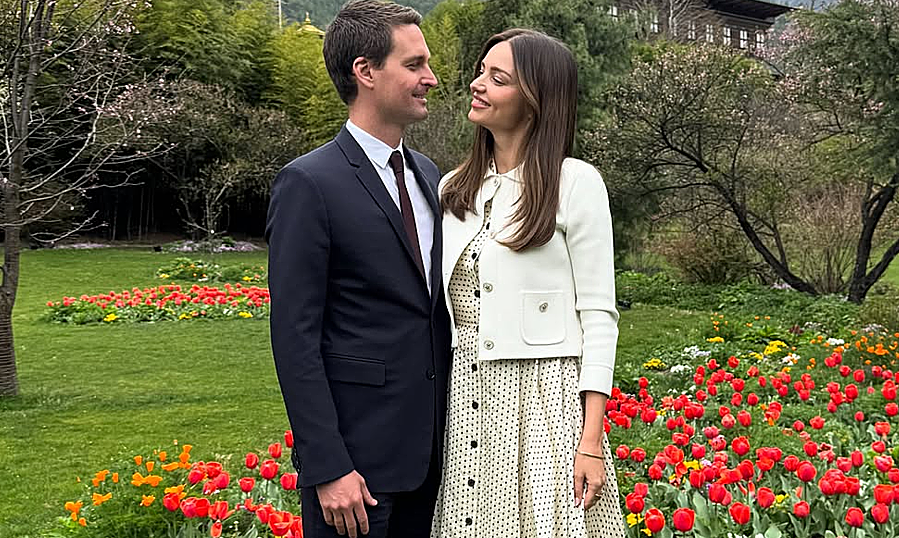 O8 chính thức đồng hành cùng tin tức nhân ái: Miranda Kerr và chồng xóa nợ y tế nửa tỷ USD - hình ảnh - o8play.com