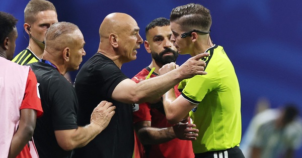 HLV Ai Cập bức xúc, tố FIFA thiên vị Argentina: ‘Họ muốn Messi tiếp tục cuộc đua’: góc nhìn mới cho người chơi Việt - hình ảnh - o8play.com HLV Ai Cập bức xúc, tố FIFA thiên vị Argentina: ‘Họ muốn Messi tiếp tục cuộc đua’: góc nhìn mới cho người chơi Việt - hình ảnh - o8play.com