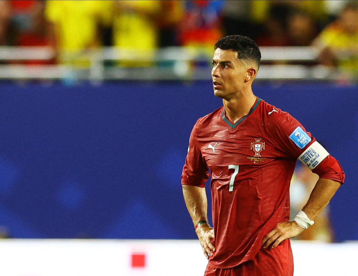 Nani: ‘Các đồng đội cần chạy thay phần Ronaldo’ - hình ảnh - o8play.com Nani: ‘Các đồng đội cần chạy thay phần Ronaldo’ - hình ảnh - o8play.com