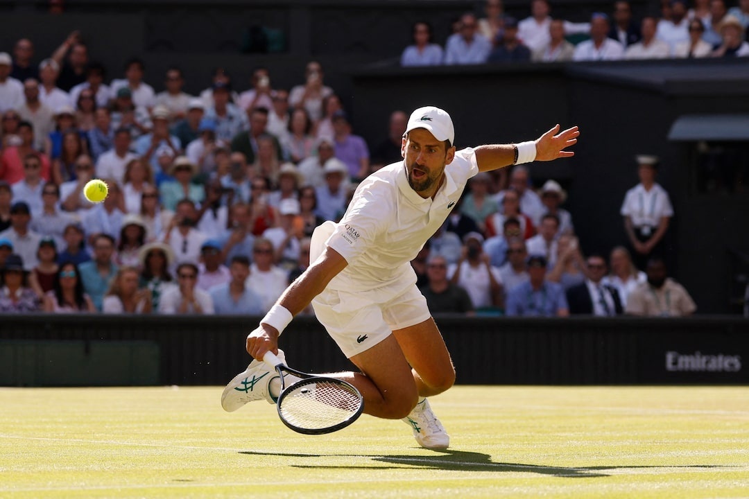 Djokovic cân bằng kỷ lục của Federer ở Wimbledon: Dấu ấn lịch sử giữa mùa giải nóng bỏng - hình ảnh - o8play.com Djokovic cân bằng kỷ lục của Federer ở Wimbledon: Dấu ấn lịch sử giữa mùa giải nóng bỏng - hình ảnh - o8play.com