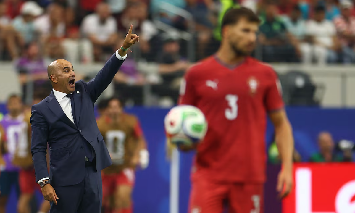 HLV Bồ Đào Nha bảo vệ Ronaldo, chính thức chia tay đội tuyển sau thất bại trước Tây Ban Nha - hình ảnh - o8play.com