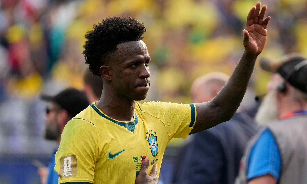 O8 Cược Bóng Đá: Vinicius Phủ Nhận Trốn Tránh Đá Penalty Dù Brazil Thua Đau - hình ảnh - o8play.com O8 Cược Bóng Đá: Vinicius Phủ Nhận Trốn Tránh Đá Penalty Dù Brazil Thua Đau - hình ảnh - o8play.com